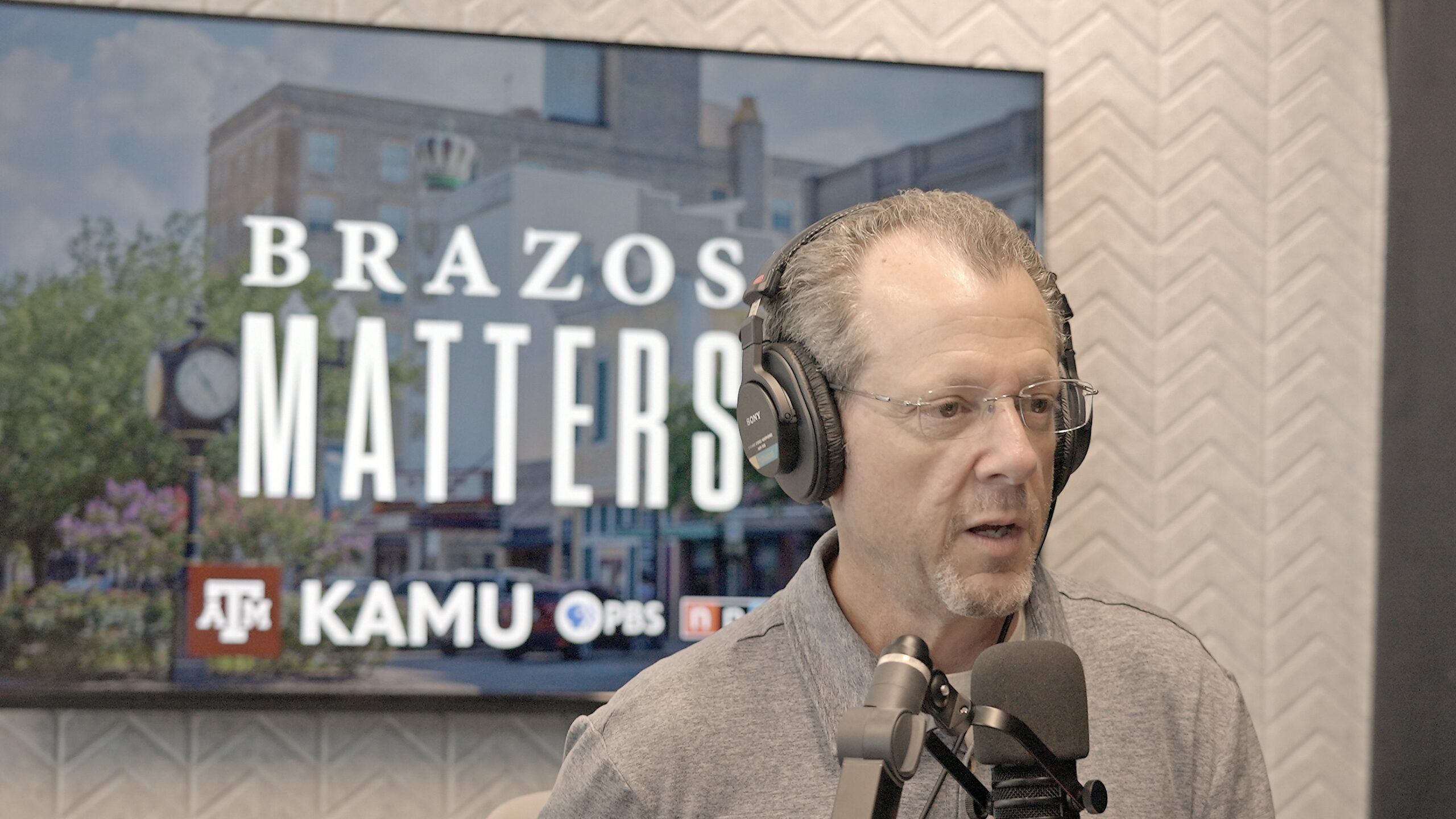 Jay Socol on set of "Brazos Matters"